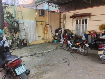 Chính chủ căn bán gấp căn nhà sổ riêng thổ cư 100, đường nguyễn tri phương, phường bửu hòa, biên 3