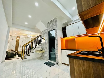 Chủ ngộp bán gấp nhà trệt lầu Bùi Thanh Khiết 5x19 giá 1ty1 SHR đường ô tô 7m tới nhà 4