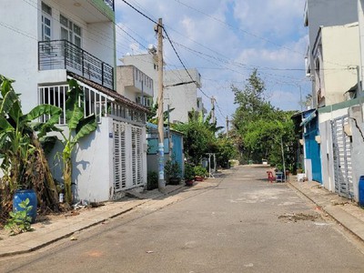 Mua Bán Đất 90m2, Giá Chỉ 37Tr/m2 Võ Văn Hát Ngang 5m - Hẻm Xe Hơi TP Thủ Đức 0