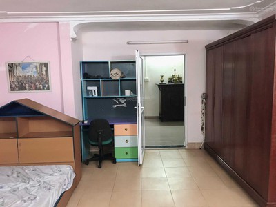 Cho thuê nhà tầng 5, khu tập thể d2 trung tự. lh 0843 514 789 linh 2