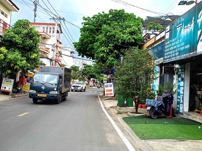 Bán nhà mặt tiền kinh doanh gần nhà thờ khiết tâm bình chiểu 120m2 5 24m 2t 3pn chỉ 9.9 tỷ giảm sâu 4