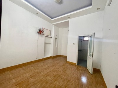 Nhà mặt tiền ông ích khiêm gần phú gia, 58m2, 4.5 tầng, 8.x tỷ 3