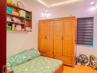 Tôi chính chủ bán nhà 3 tầng 35m ô tô tránh gần ql21b sổ đỏ sẵn giá nhỉnh 2tỷ 2