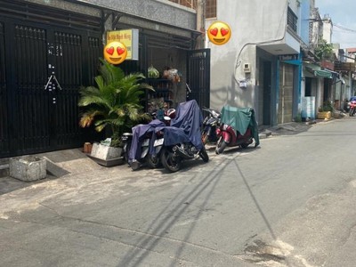 Nhà mặt tiền đhp gần lũy bán bích dt 6.5x11, 70m2, cấp 4, lộ giới ít, chỉ 7.9 tỷ 3