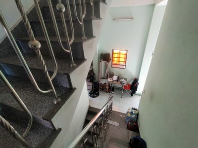 Góc 2 mặt tiền nguyễn hữu thọ, gần sân bay, bệnh viện, 65m2 3 tầng, 9.x tỷ 2