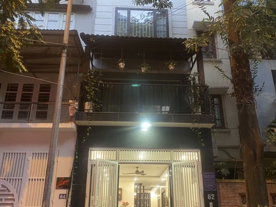 Chính chủ cho thuê nhà nguyên căn full nội thất mới đẹp mặt phố phạm thận duật, cầu giấy. 0