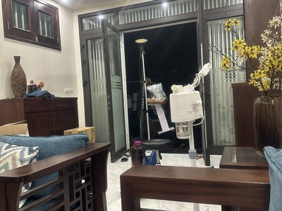 Chính chủ cho thuê nhà nguyên căn full nội thất mới đẹp mặt phố phạm thận duật, cầu giấy. 1