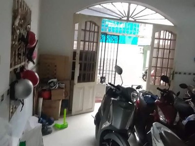 Bán gấp nhà 2 tầng, 50m, ngang 5m ngay đh ngân hàng, sổ hồng riêng, pháp lý sạch nhỉnh 3 tỷ. 0