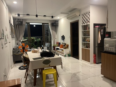 Cần bán gấp căn hộ opal boulevard 2pn 2wc 72m2 view đông nam giá rẻ bèo chỉ 2.tỷ 430 ở liền 0