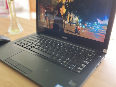 Khám phá sức mạnh của dell latitude 7280: laptop doanh nhân đỉnh cao với giá ưu đãi   liên hệ ngay 4