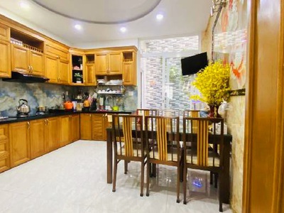 Bán gấp mặt tiền kd 65m2 nở hậu 4.9m, 4 tầng, ngay trường chinh, tân bình nhỉnh 7 tỷ 2
