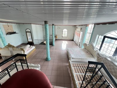 Cho thuê mặt bằng trên quốc lộ 13, thủ dầu một, bình dương.diện tích: 2000m .giá thuê: 70 2