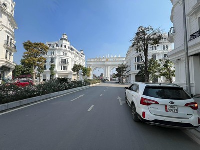 Chính chủ cần bán căn hộ nằm ngay cửa ngõ lối vào kdt dancocity. 4