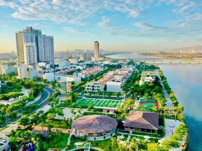 Đất mặt tiền đường Trần Hưng Đạo giá chỉ 170 triệu/m2, View Công viên Cầu Nguyễn Văn Trỗi 1