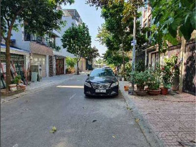 Bán đất phân lô thạch bàn, oto tránh gần chợ hướng đông vuông 75m, mặt tiền: 5m, 9 tỷ 8 3