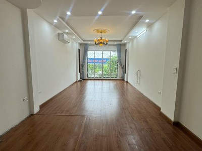 Bán nhà 4 tầng khu đấu giá kiến hưng sẵn sổ giao dịch ngay 2