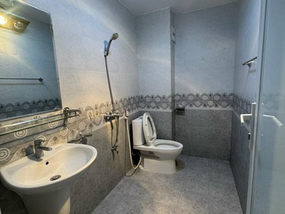 Bán nhà 4 tầng khu đấu giá kiến hưng sẵn sổ giao dịch ngay 1