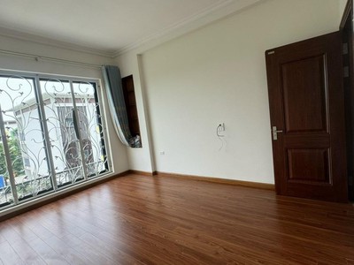 Bán nhà 4 tầng khu đấu giá kiến hưng sẵn sổ giao dịch ngay 4
