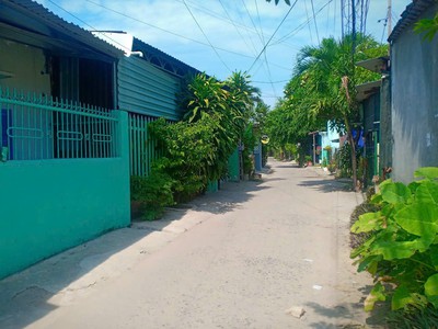 Giá 12,2 tr/ m2 có ngay  nhà thị trấn diên khánh, đường thông 5m, sau nhà là bờ kè thông ra sông 1