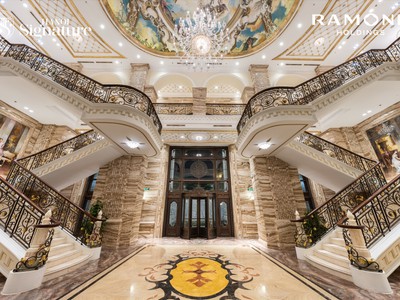 Bán căn góc vip siêu sang 181m2 nhìn trực diện hồ công viên nghĩa đô và bảo tàng dân tộc học 1