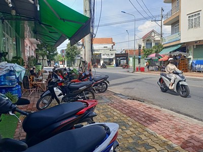 Chính chủ cho thuê nhà giá rẻ khu vực dĩ an bình dương 2