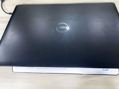 Laptop Dell Inspiron P75F001 i7/Ram 32GB/SSD 256GB 1
