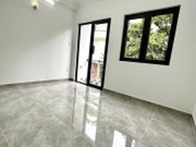 Bán nhà 3 tầng ngay TP Tân Uyên liền kề vòng xoay kim hắng 0