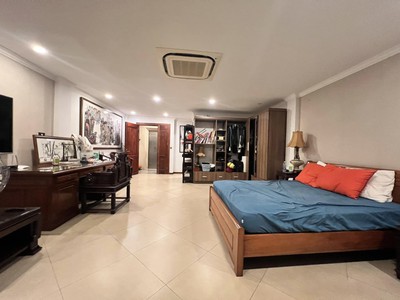 Bán nhà cách phố 1 nhà, gara ô tô, thang máy quan hoa, cầu giấy 94m 5 tầng mt 5m 13.9 tỷ 3