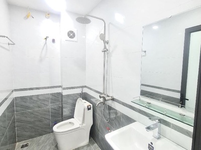 Nhà mặt tiền 42m2, 4 tầng, tt văn điển, thanh trì 4