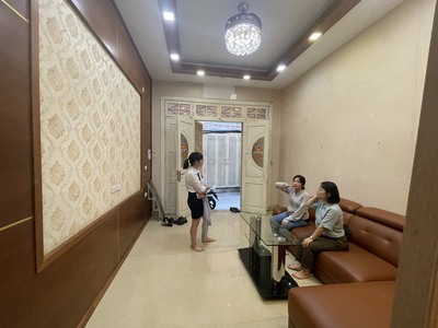 Nhà riêng ngõ Quỳnh Bạch Mai DT 32m2x5T giá 13tr. 1