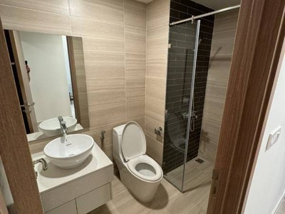 CHO THUÊ CĂN HỘ CHUNG CƯ Soho Residence 100 Cô Giang, quận 1, TP.Hồ Chí Minh : - DT 65 m2 - 2 phòng 0