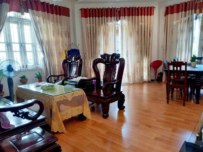 Nhà mtkd trưng nữ vương, 95m2, ngang 5, hè 9m, 9..x tỷ 2