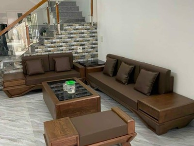 Bán nhà đẹp học viện tài chính- quận bâc từ liêm - dân xây- gần chợ- dt50m , mt4.5m ,4tầng-  giá 1