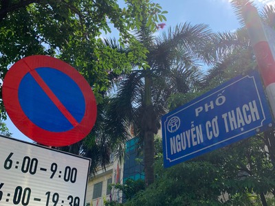 Bán nhà nguyễn cơ thach, phân lô, ô tô chạy vòng quanh nhà, đỗ cửa, 50m2, 8 tầng, thang máy, chỉ 0
