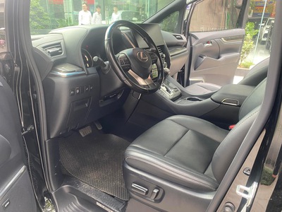 Lexus LM 300H Royal Lounge sản xuất 2021, 4 ghế thương gia siêu VIP. 9