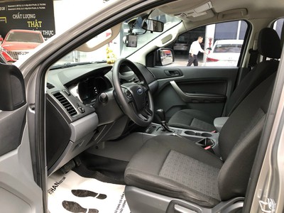 Ford Ranger 2.2 AT, XLS 2WD, SX 2017  Đăng ký lần đầu 2022 5