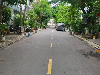 Mặt tiền hoà cường, đường 5.5m tiên sơn gần chợ đầu mối, 4.2 tỷ 1