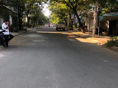 Nhỉnh 2 tỷ - Chính chủ bán nhà 2 tầng có dãy trọ 4 phòng ngay Cổng Đại Học Duy Tân Đà Nẵng 2