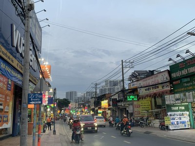 Tôi cần bán mtkd  nguyễn văn tăng, q 9, 2