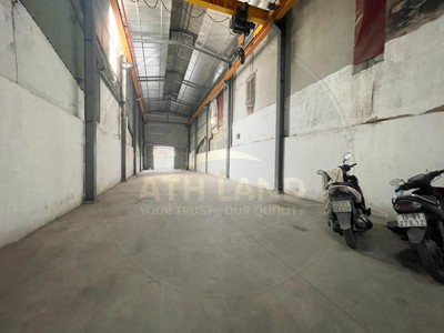 Cho thuê nhà 3 Tầng mặt đường Tôn Đức Thắng   Gần Ngã 4 Cơ Điện  , sẵn điện 3 pha, xe container vào 4
