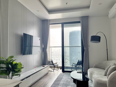 Cho thuê căn hộ 2 ngủ view Vin Imperia cực đẹp tại Hoàng Huy Grand Sở Dầu. 2