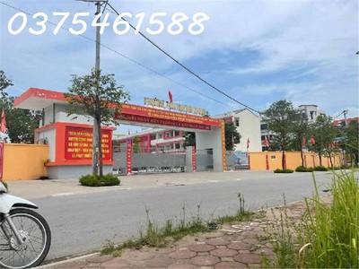 Kinh doanh bất chấp khu vực cực kỳ đông dân - giáp khu công nghiệp bắc thăng long  - hàng hiếm giá 1