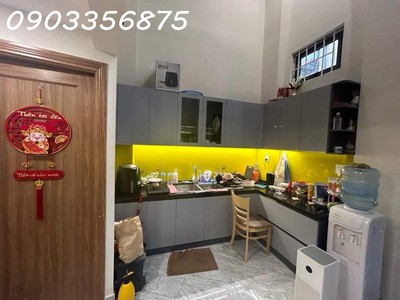 5.1tỷ sát q1 nguyễn thị minh khai nhà 2 mặt tiền siêu đẹp,siêu vị trí 4tầng ngang nở hậu 6.4m 1