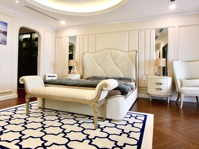 Biệt thự mỹ đình, 200m2, mt 10m, 5 tâng, giá 32 tỷ 2