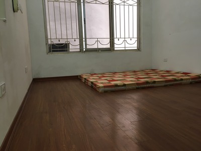 Cho thuê nhà 4 tầng gần Ngã Tư Sở 4