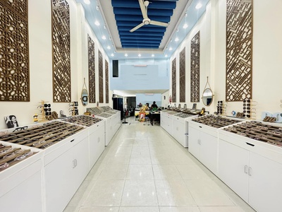 Bán nhà mặt tiền  3 tháng 2 - gần hàn hải nguyên, 4x17m, 3 tầng - 5 pn,  giảm 18.5 tỷ. 1