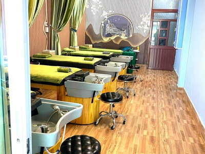 Quận tân bình , hot hot   nhanh còn   đầu tư 400 tr  sang rẻ chỉ 99 tr    spa gội đầu dưỡng 3