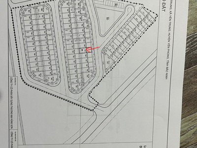 Hót   chính chủ bán lô đất làn 2 đường 295, gần cầu đông xuyên yên phong, bắc ninh   giá 1tỷ550 0