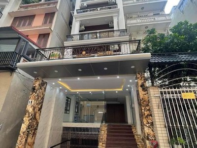 Bán Building 7 tầng Quận Nam Từ Liêm, 2 mặt tiền, vỉa hè rộng, DT: 102m2 MT 6m - Dòng tiền 100tr/thá 0