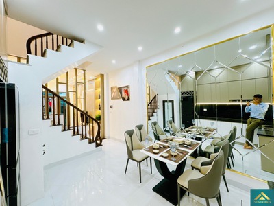 Siêu phẩm vị trí - 2 mặt ngõ oto tránh - cách 2 mp 20m - 65m x mt 8m - nhỉnh 16 tỷ - hàng kín 0
